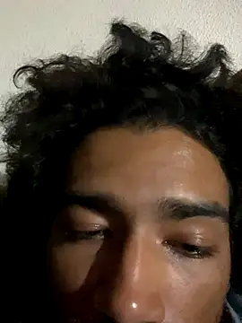 OfficialMineirinho live sex cam