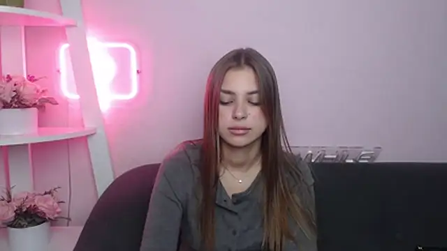 MilanaAngelAs live sex cam