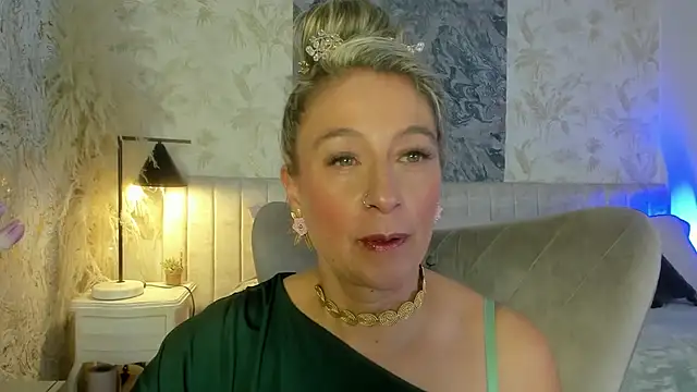 Liannaa_ live sex cam