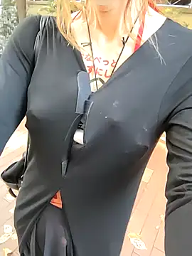 pink-mai live sex cam