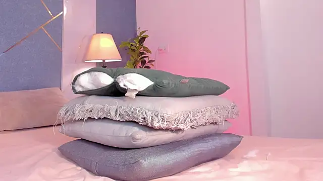 Voluptupus-girl live sex cam