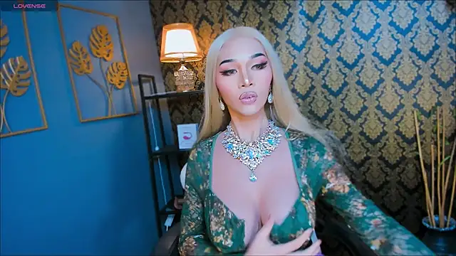 ThaliaWintour live sex cam