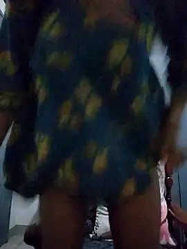 Mommy_Sienna live sex cam