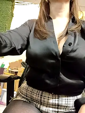 Mia_Novikov live sex cam