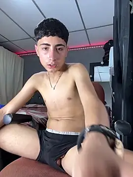 MathieuAGT live sex cam
