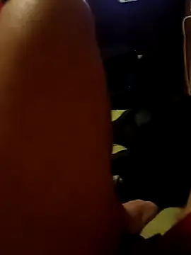 Uruguayo1988 live sex cam