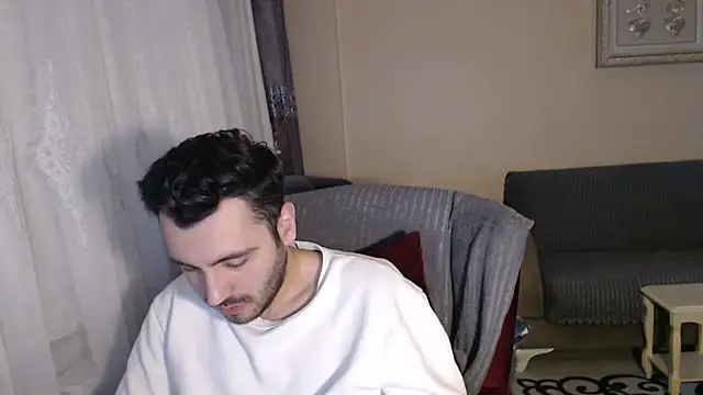 handsomeee04 live sex cam