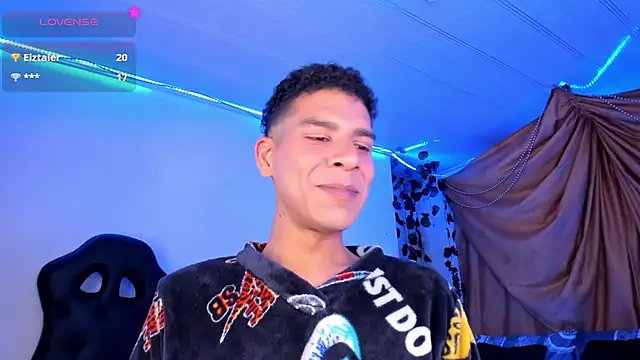 Ethan_Boyy live sex cam