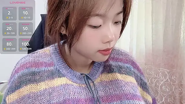 Lvy--v live sex cam