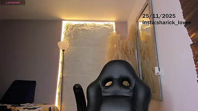 Sharicklovee live sex cam