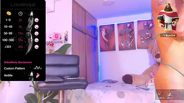 Hotgiirl_1 live sex cam