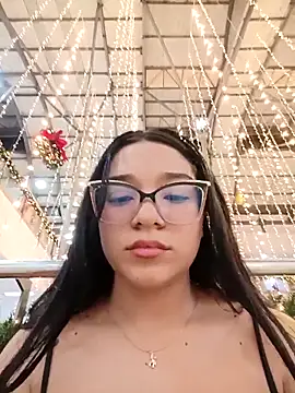 -VICKKY live sex cam