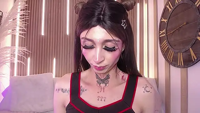 Aniie_Doll live sex cam