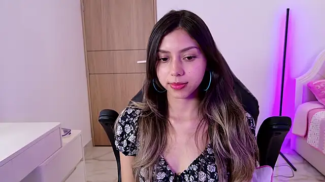 MissBecka_ live sex cam