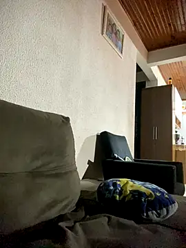 OfficialMineirinho live sex cam