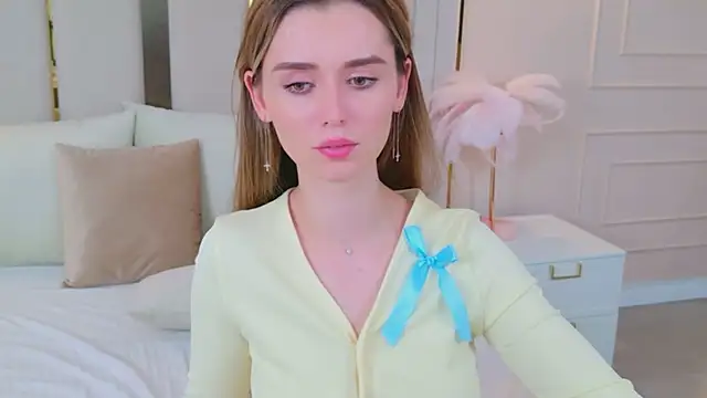 MarybethSnow live sex cam