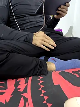 yazin19 live sex cam