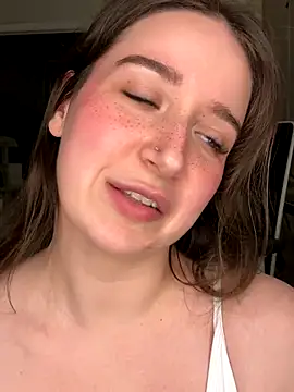 nerdynina live sex cam