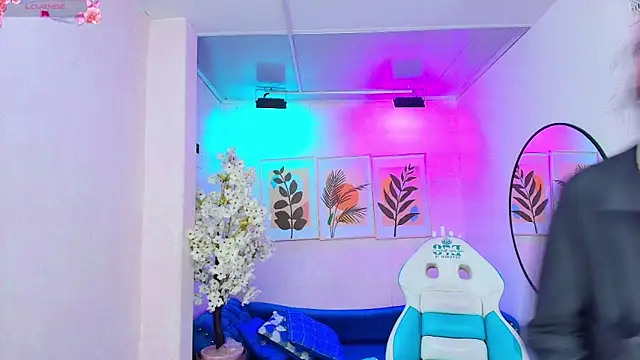 Dafne_huges live sex cam