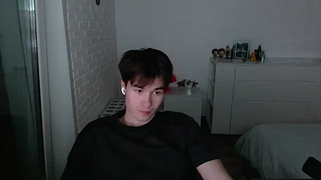 MarkusDean live sex cam