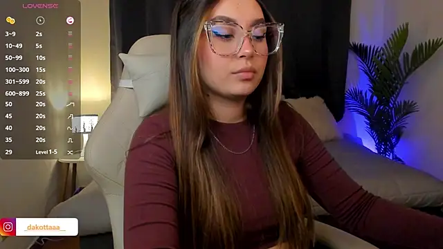 dakottaa_ live sex cam