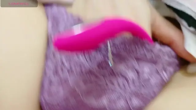 momochan88 live sex cam