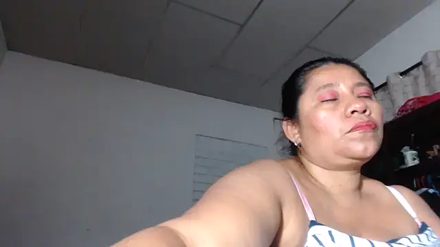 adrixxx38 live sex cam