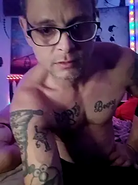Buffshagswell live sex cam
