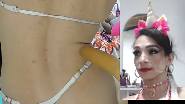 afroditacute15 live sex cam