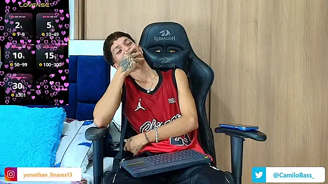 _CamiloBass live sex cam
