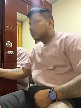 Saipadpuer30 live sex cam