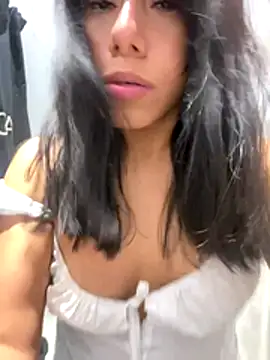 Katherinm live sex cam