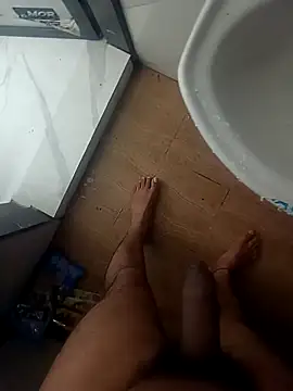 bobby3374 live sex cam