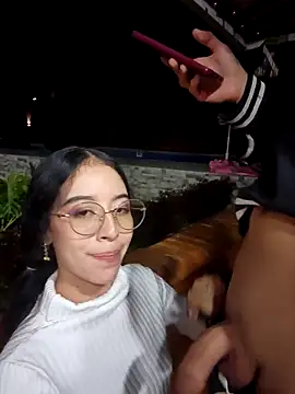 SAMANTHA_AND_PETER live sex cam