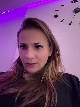 IsabellaEtha live sex cam