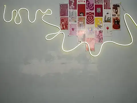 kiara_1122 live sex cam