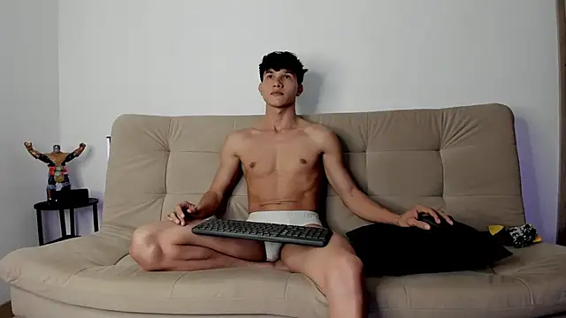 2Amateur_Guys live sex cam