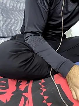 yazin19 live sex cam