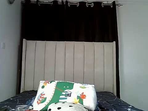 pretty_hearty live sex cam