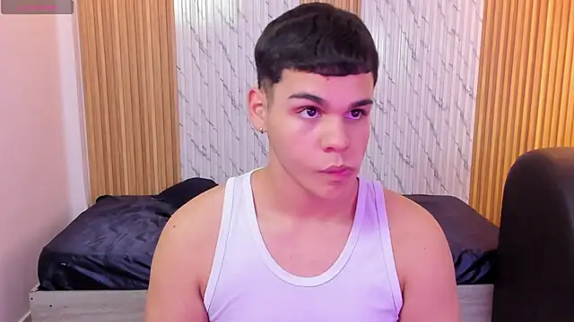 james_jonnes live sex cam