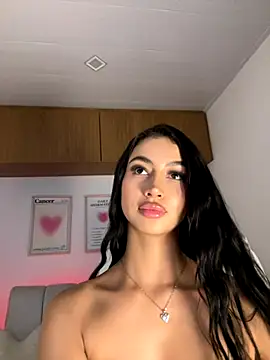 maddy_bronw_ live sex cam