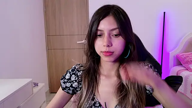 MissBecka_ live sex cam