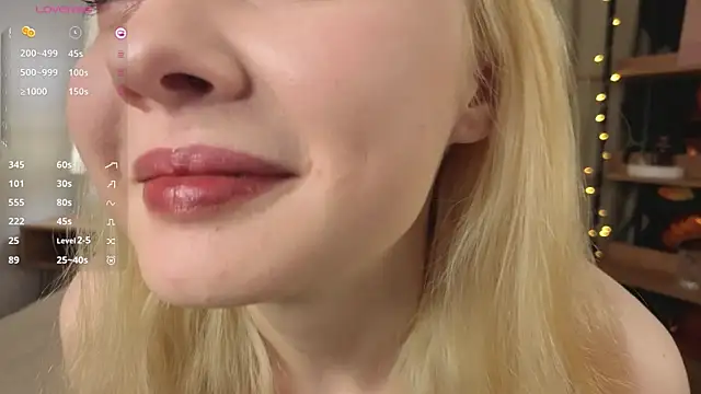 IraYounce live sex cam