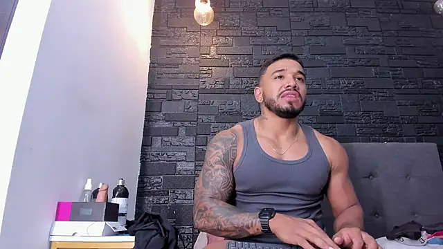 bruno_miller_ live sex cam