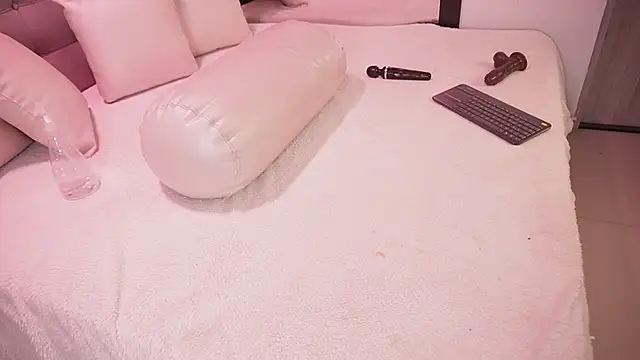 Bella_TS_ live sex cam