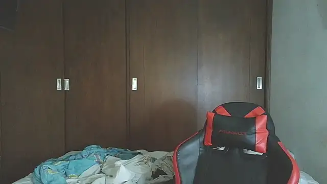 aresholland live sex cam