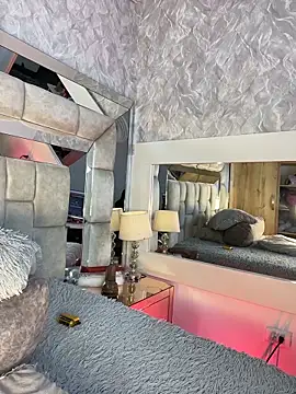 MaddyGray_ live sex cam