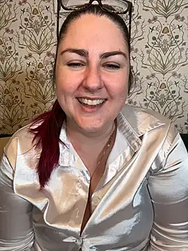 Lacey-BBW live sex cam