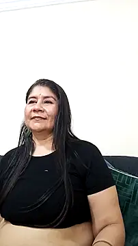 kiraGeiner live sex cam