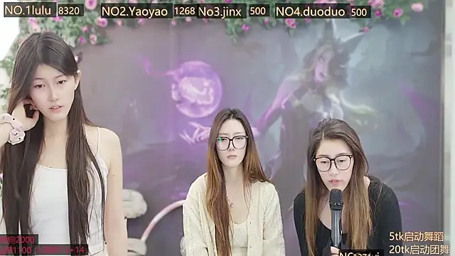 DogdogSM live sex cam